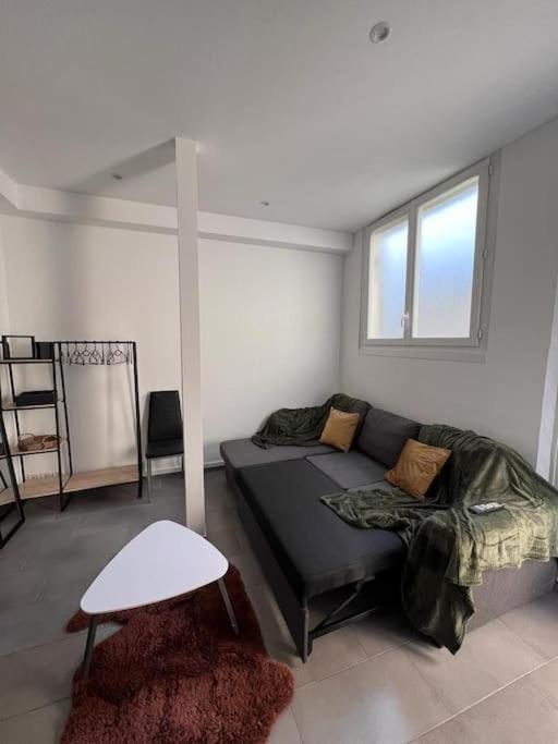 Appartement Idealement Situe Montereau-faut-Yonne Dış mekan fotoğraf